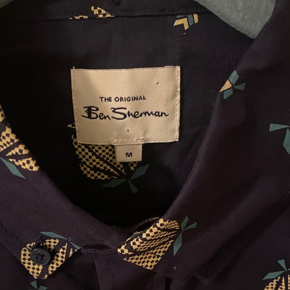 Ben Sherman Navy Leaf Print Casual Shirt - Picture 2 of 5